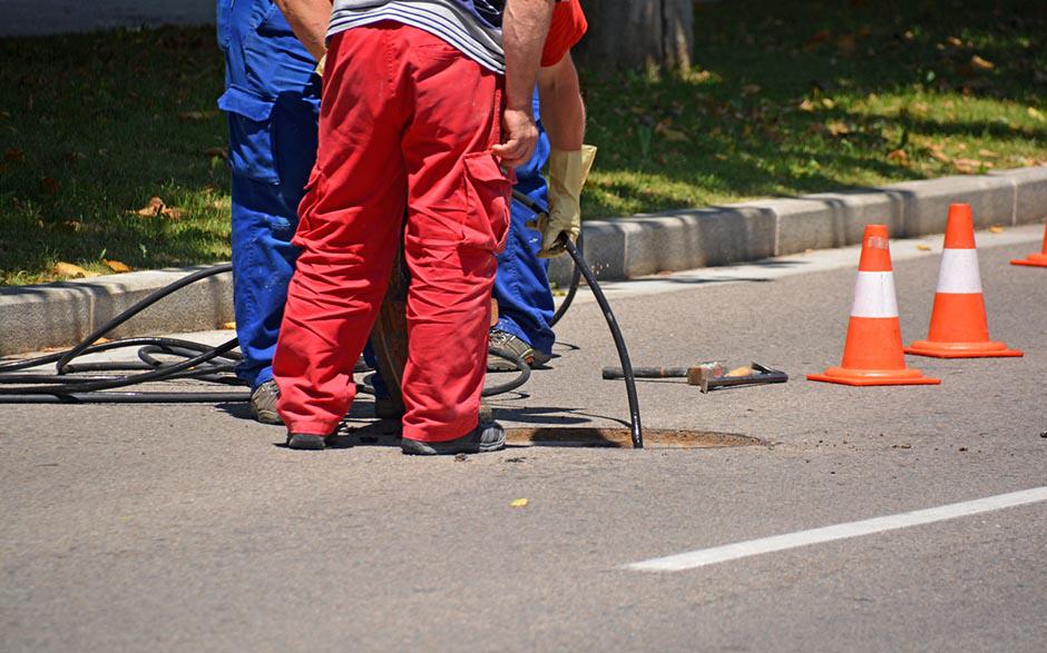 déboucheur canalisations L'Étang-la-Ville